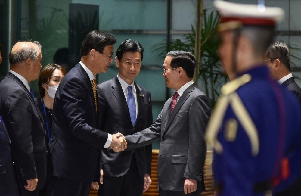 thu tuong nhat ban chu tri le don trong the chu tich nuoc vo van thuong hinh anh 4