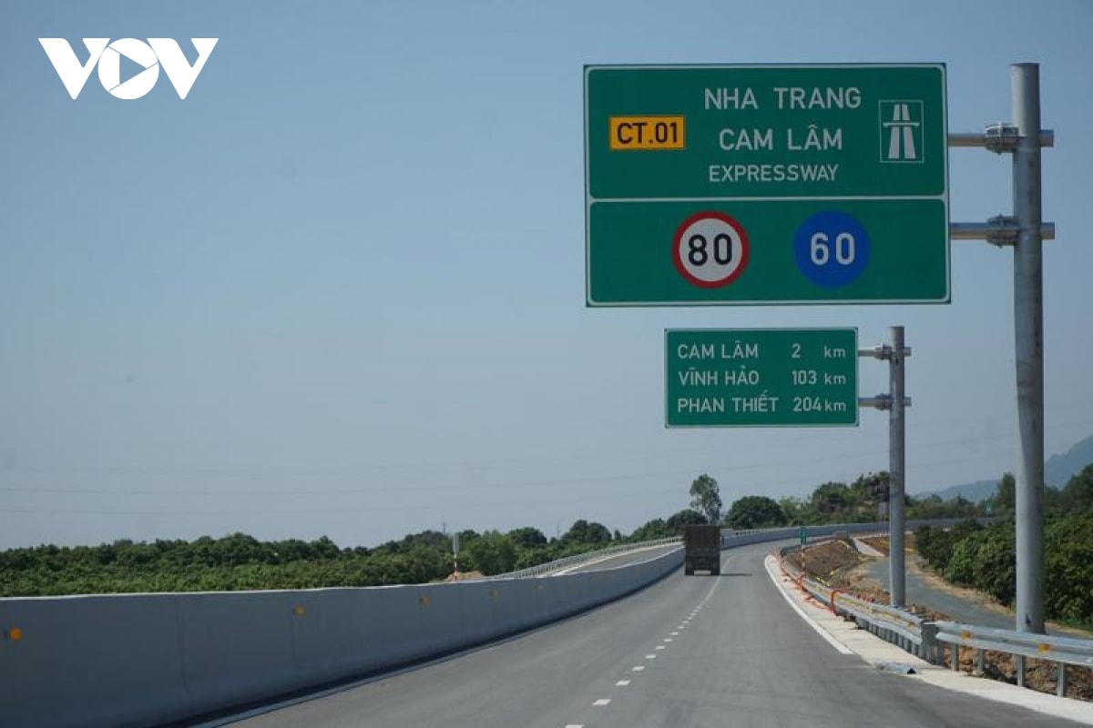 bo gtvt yeu cau khan truong ra soat nang toc do cao toc 4 lan xe len 90km h hinh anh 3