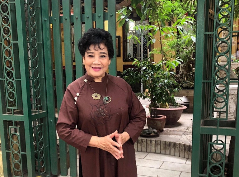 Nghệ sĩ Thanh Tú vui vẻ với cuộc sống hiện tại dù không còn đóng phim.