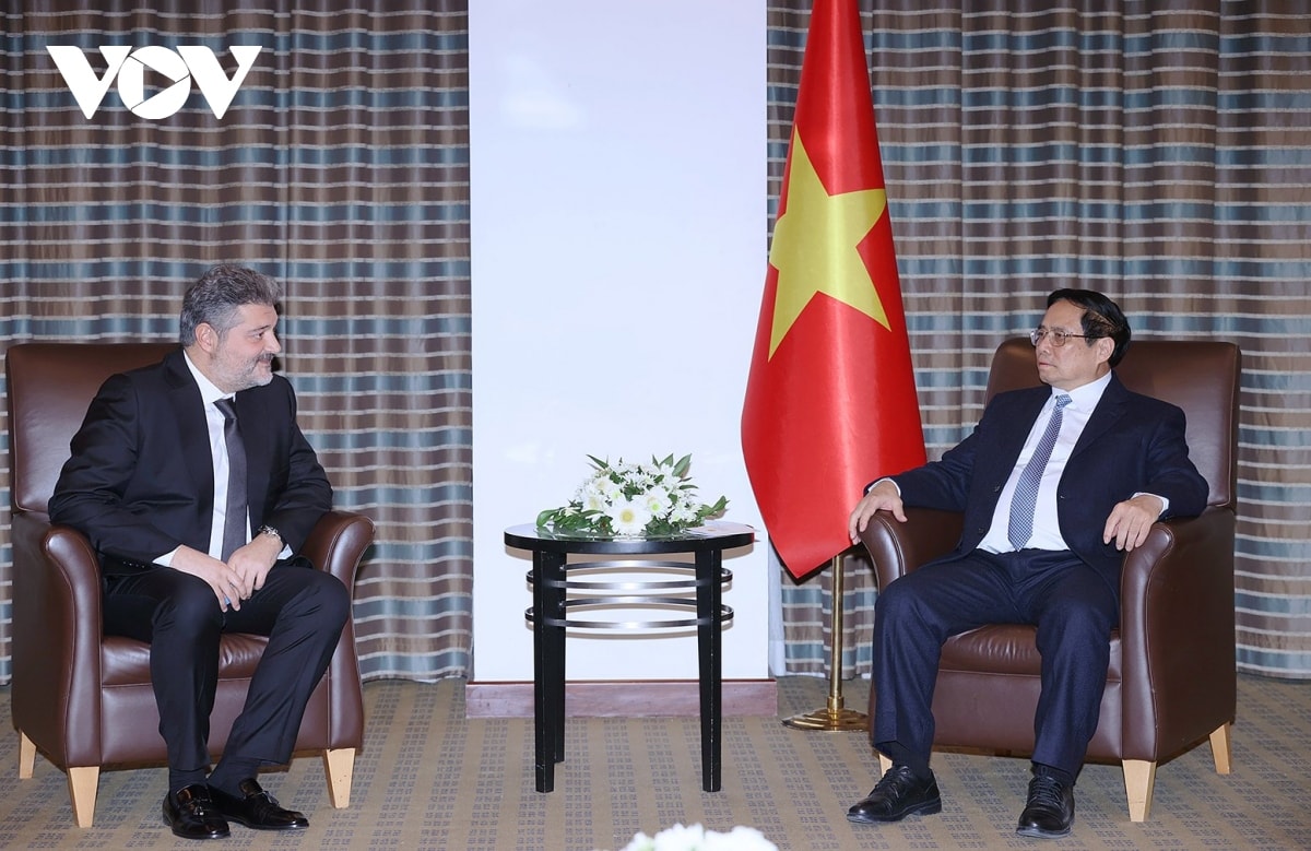 thủ tướng phạm minh chính tiếp lãnh đạo các tập đoàn kinh tế hàng đầu thổ nhĩ kỳ hình ảnh 1 thu tuong pham minh chinh tiep lanh dao cac tap doan kinh te hang dau tho nhi ky hinh anh 1