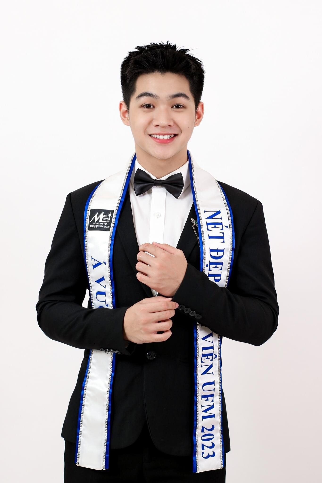 “Sau khi trở thành Á vương của cuộc thi “Miss & Mister UFM 2023”, cuộc sống của em có chút thay đổi. Đến thời điểm hiện tại may mắn mọi thứ cân bằng lại, em cũng biết cách sắp xếp các hoạt động bên ngoài sao cho phù hợp với lịch học và không ảnh hưởng đến thời gian nghỉ ngơi của bản thân”, Thái Dương cho hay.