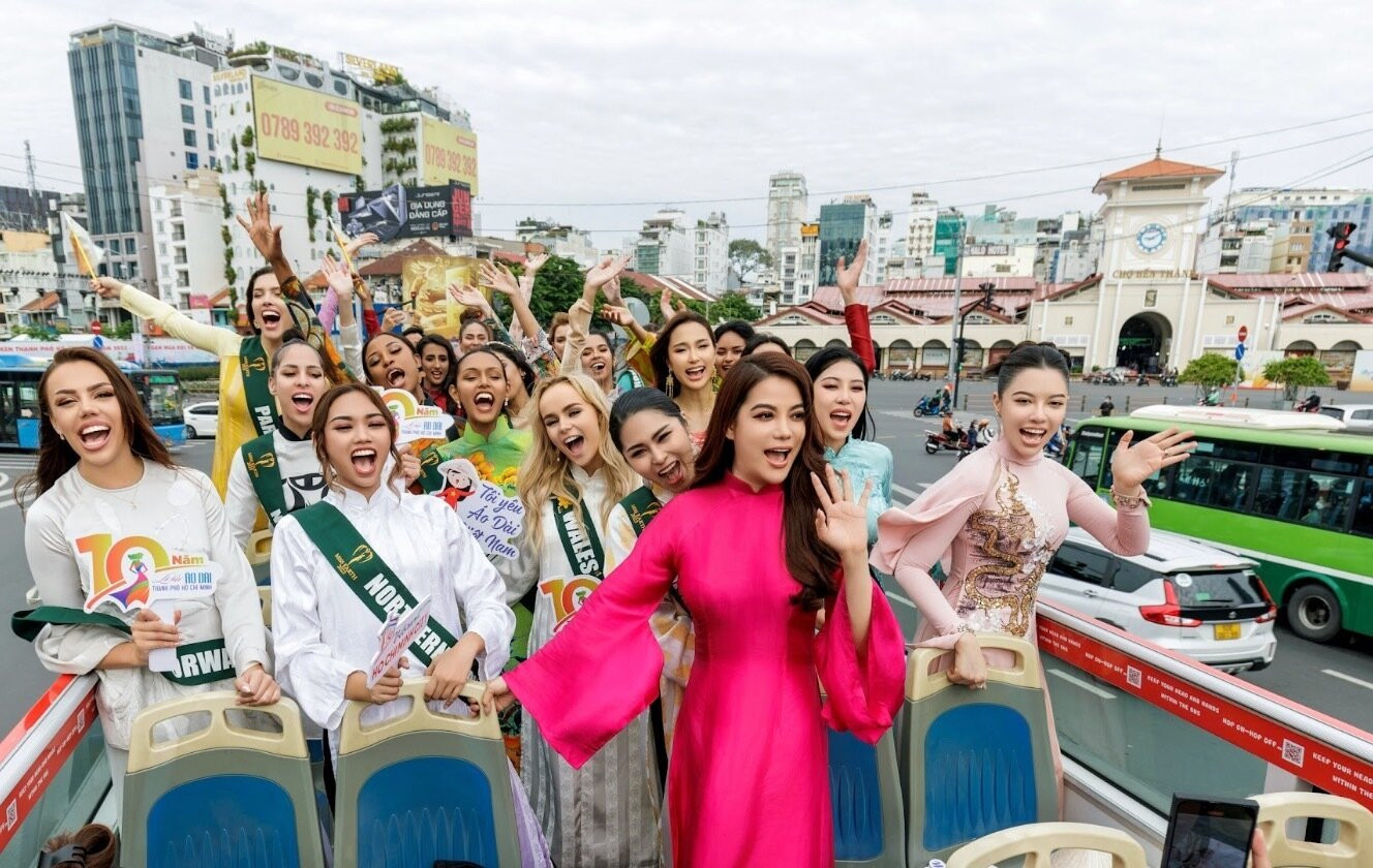 Là trưởng BTC cuộc thi, Trương Ngọc Ánh cho biết Miss Earth 2023 không chỉ là một cuộc thi sắc đẹp nhiều ý nghĩa, mà còn là một sự kiện góp phần quảng bá du lịch, văn hóa và môi trường bền vững. 