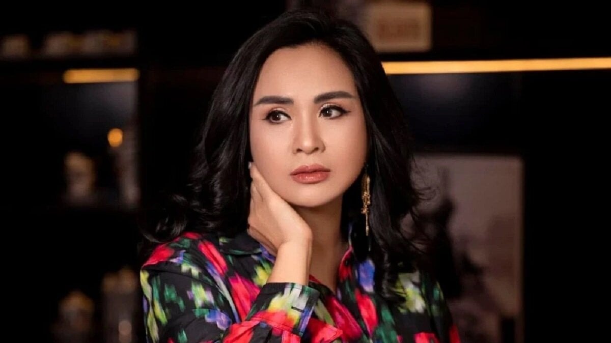 Cô được mệnh danh là một trong bốn diva nhạc nhẹ cùng Hồng Nhung, Mỹ Linh, Trần Thu Hà.