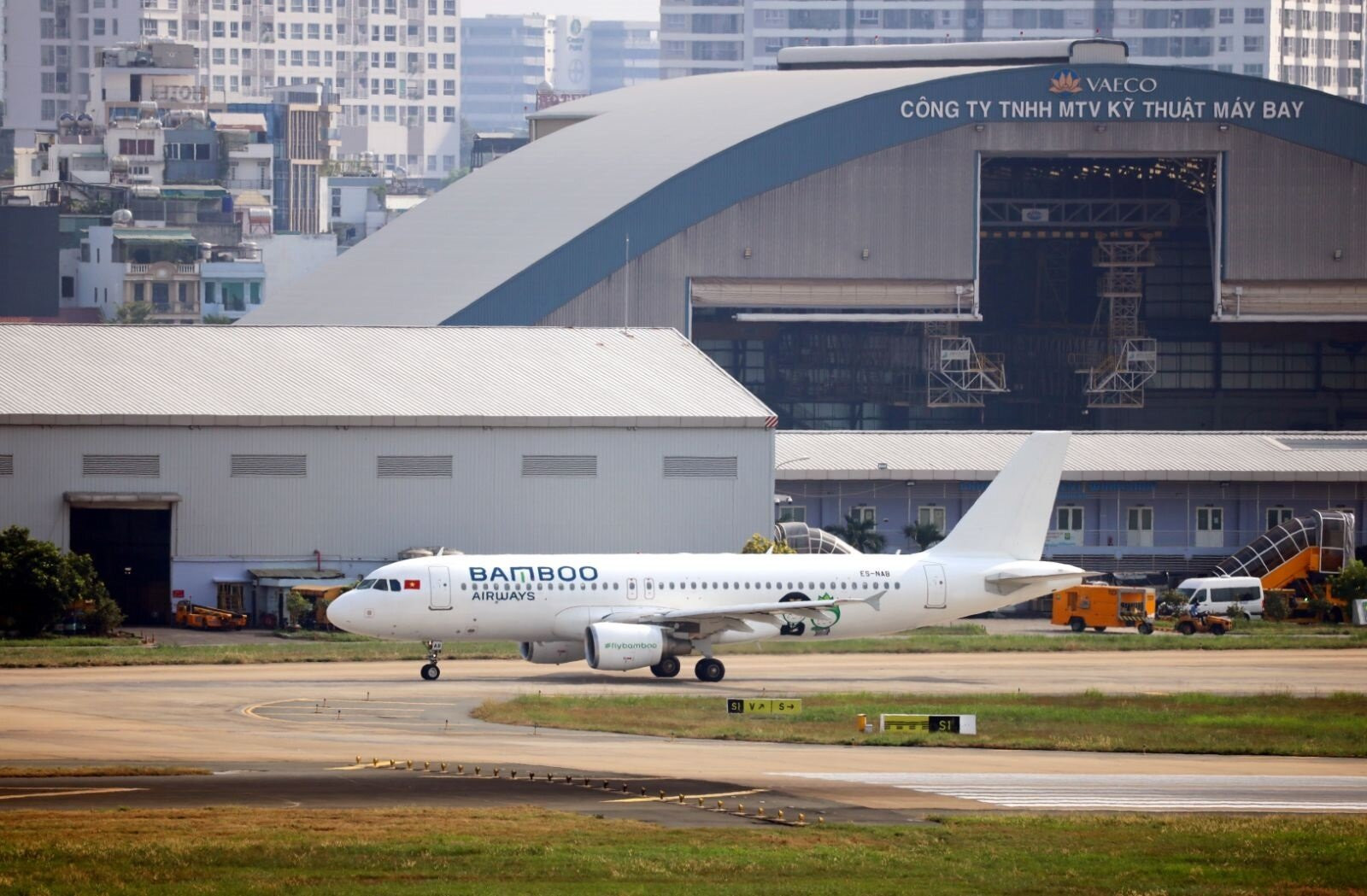 Bamboo Airway bổ sung 2 máy bay phục vụ cao điểm Tết Nguyên đán 2024.