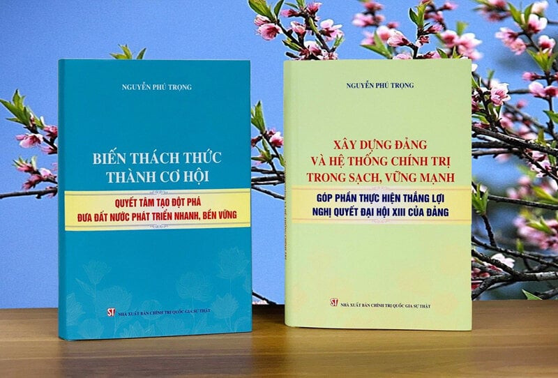 Hai cuốn sách mới nhất của Tổng Bí thư Nguyễn Phú Trọng. (Ảnh: HT)