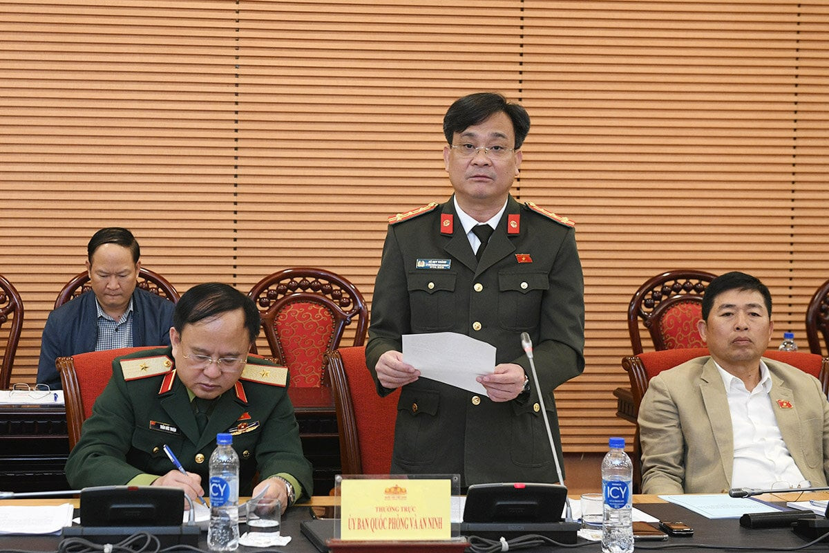 Đại tá Vũ Huy Khánh, Ủy viên Thường trực Ủy ban Quốc phòng và An ninh​. (Ảnh: quochoi.vn)