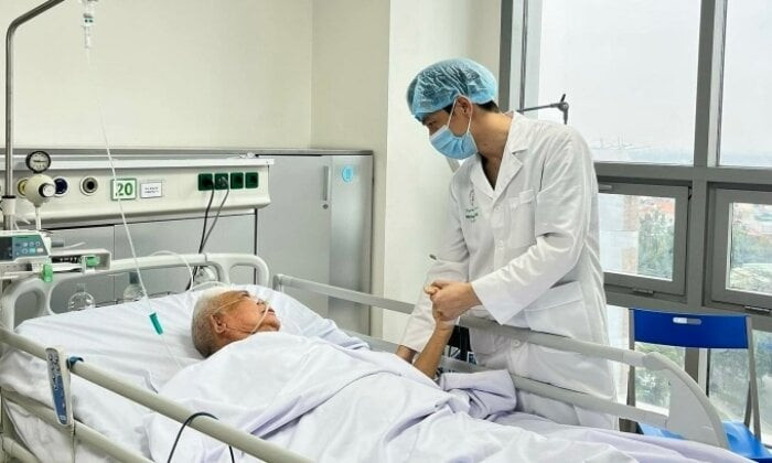 Một bệnh nhân đột quỵ điều trị tại Bệnh viện Trung ương quân đội 108. (Ảnh: BVCC)
