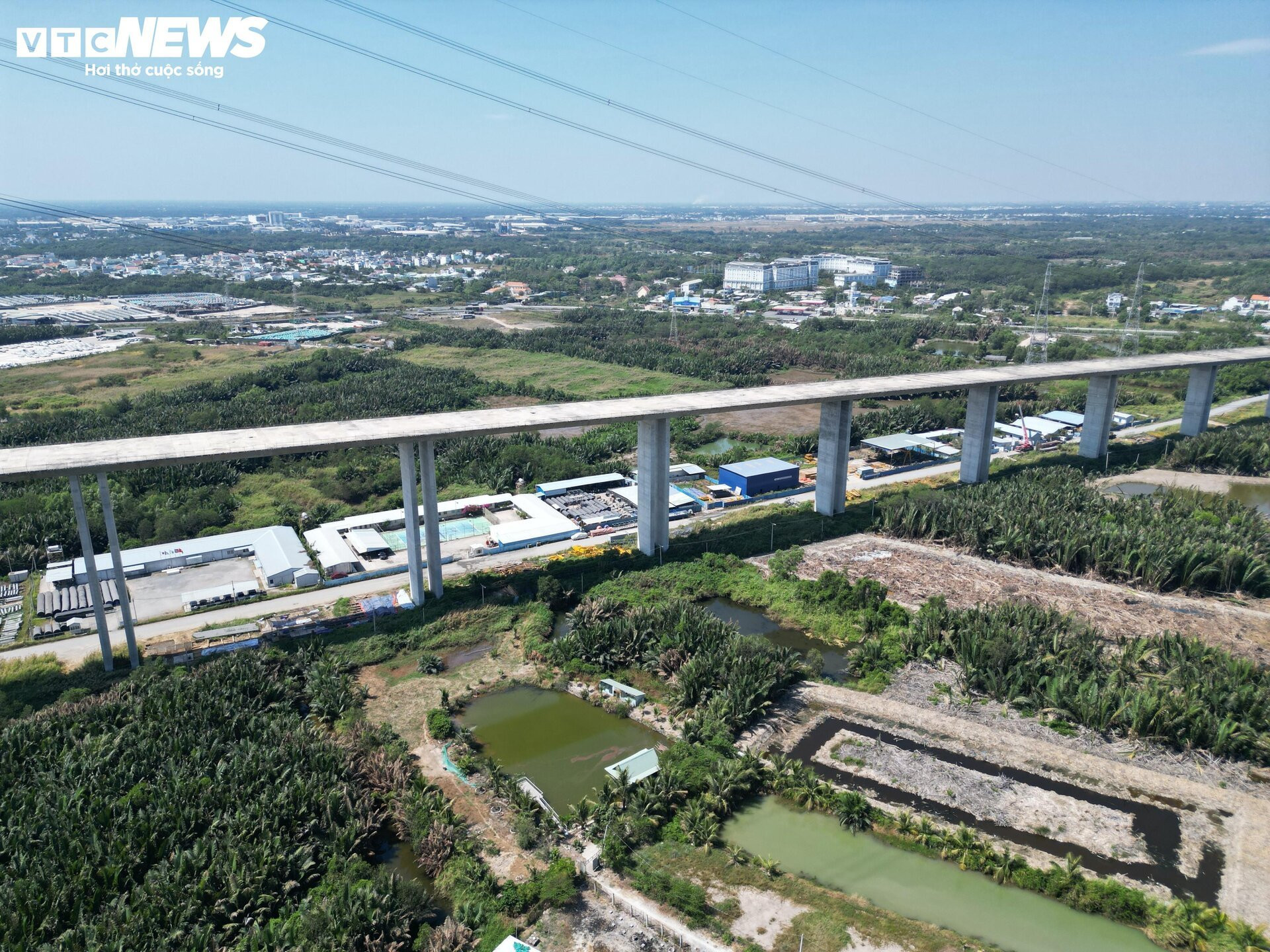 Cận cảnh dự án cầu vượt sông lớn nhất cao tốc Bến Lức - Long Thành - 13