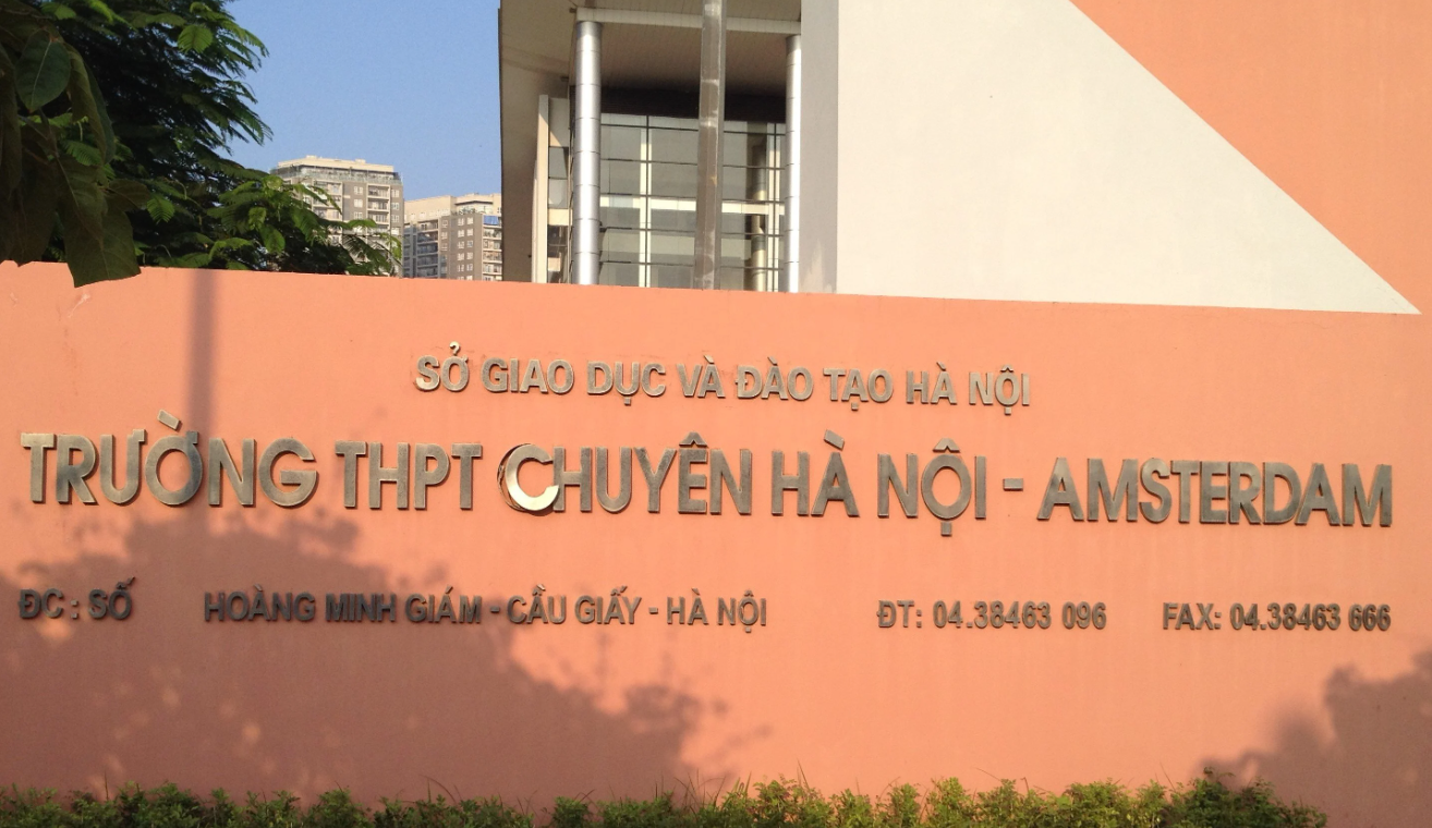 Trường THPT Chuyên Hà Nội - Amsterdam không được tiếp tục tuyển sinh lớp 6.