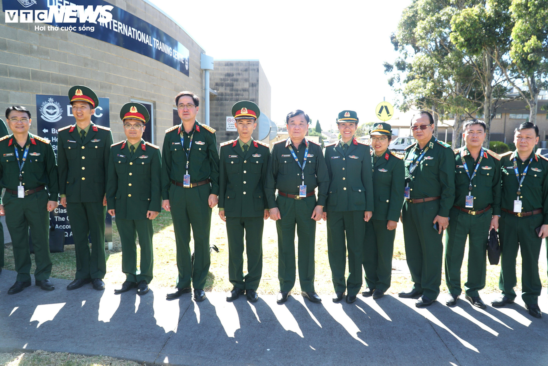 Đoàn Đại biểu Bộ Quốc phòng Việt Nam thăm và làm việc tại Trung tâm Huấn luyện Quốc phòng Quốc tế DITC, Australia.