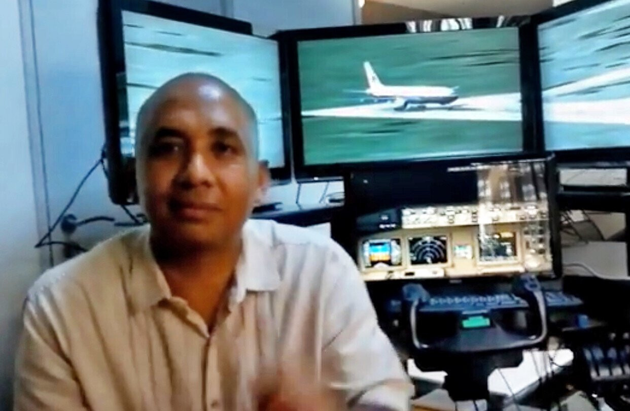 Mọi giả thuyết về việc MH370 mất tích đều dẫn đến hành động của cơ trưởng Zaharie trước khi sự cố xảy ra.