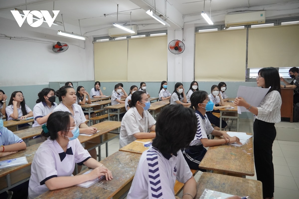 tp.hcm chinh thuc cong bo lich thi vao lop 10 hinh anh 1