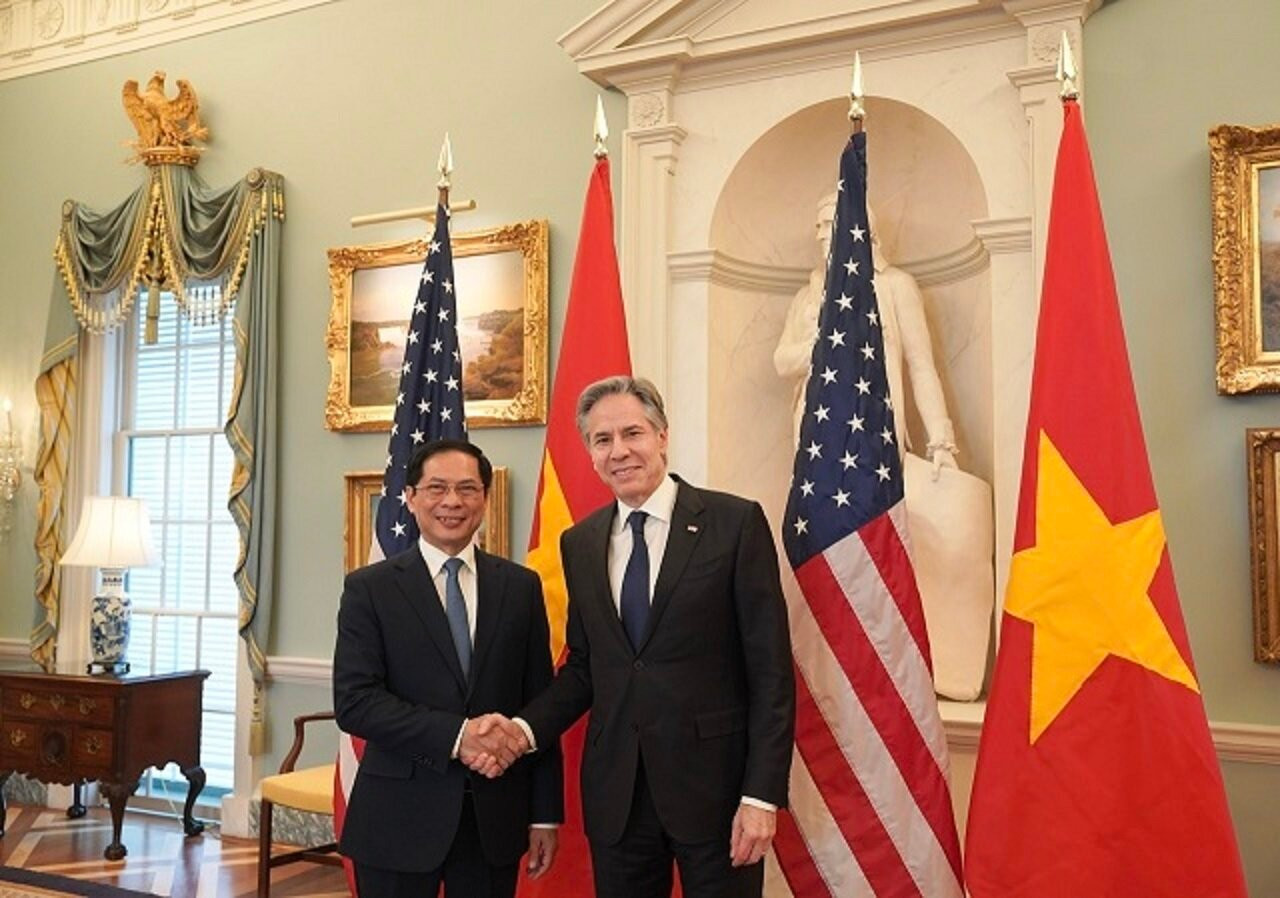Bộ trưởng Ngoại giao Bùi Thanh Sơn gặp Ngoại trưởng Mỹ Antony Blinken. (Ảnh: Bộ Ngoại giao)