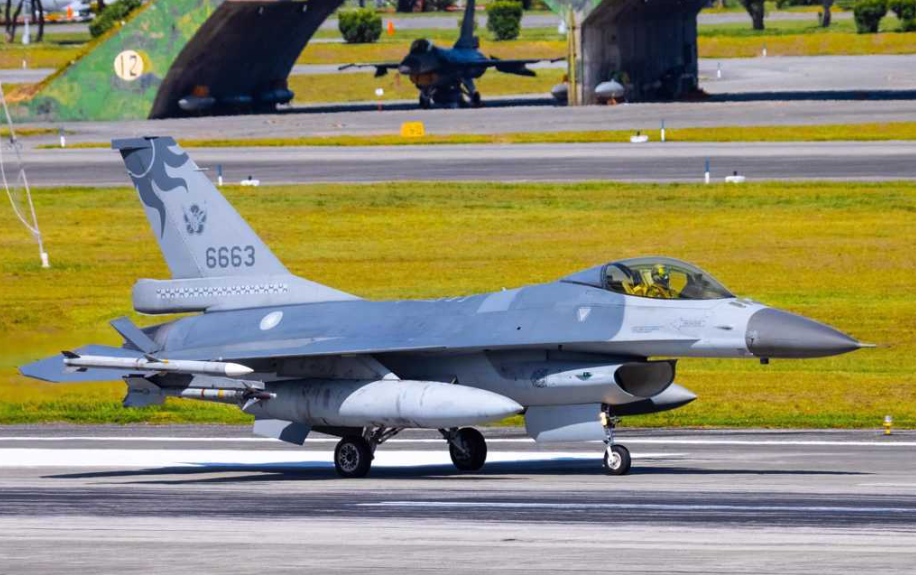 Máy bay chiến đấu F-16V của Đài Loan. (Ảnh: China Times)