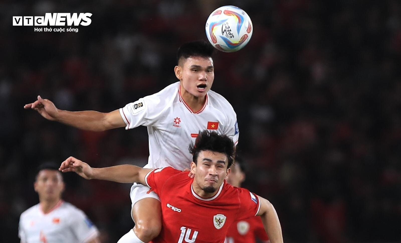 Đội tuyển Việt Nam nhận thất bại trước Indonesia.