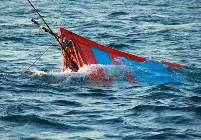 Tàu cá bị đánh chìm trên vùng biển Quảng Ninh, 4 người đang mất tích. (Ảnh minh hoạ)