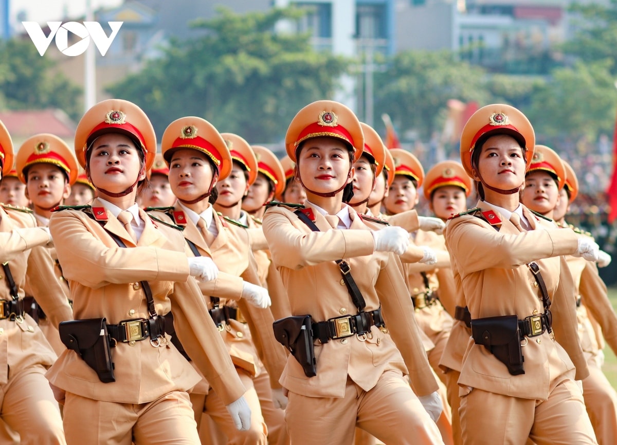 hợp luyện toàn bộ khối diễu binh, diễu hành kỷ niệm 70 năm chiến thắng Điện biên phủ hình ảnh 8 hop luyen toan bo khoi dieu binh, dieu hanh ky niem 70 nam chien thang Dien bien phu hinh anh 8