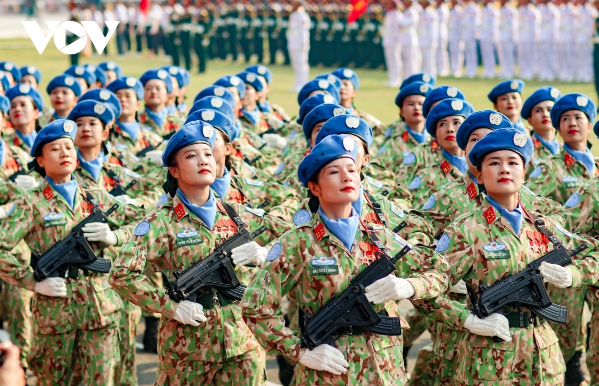 hợp luyện toàn bộ khối diễu binh, diễu hành kỷ niệm 70 năm chiến thắng Điện biên phủ hình ảnh 6 hop luyen toan bo khoi dieu binh, dieu hanh ky niem 70 nam chien thang Dien bien phu hinh anh 6