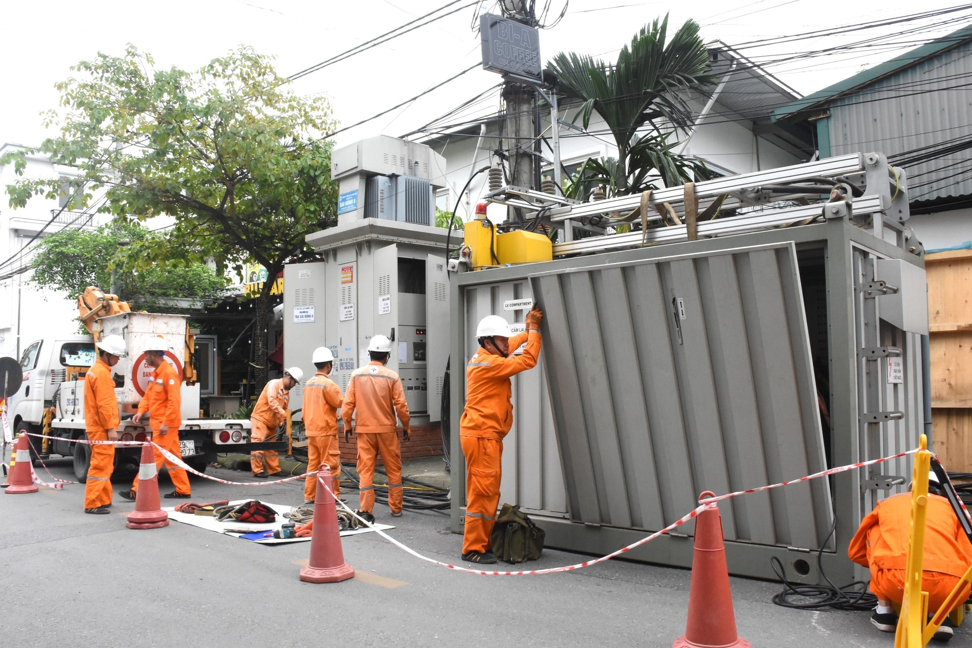 EVNHANOI áp dụng giải pháp sử dụng Trạm biến áp hợp bộ 630kVA trong công tác thí nghiệm, bảo dưỡng định kỳ.