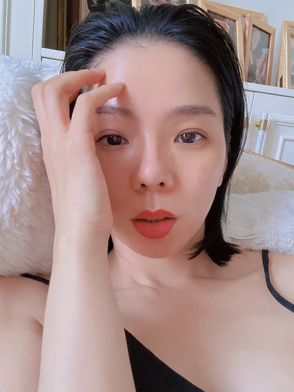 Sao Việt 23/5: Hà Kiều Anh tình tứ bên chồng, Lâm Khánh Chi khoe bạn trai - 5