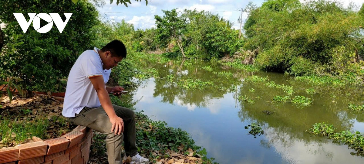 kenh muong vung ngot o tien giang bong dung bi nhiem man hinh anh 1