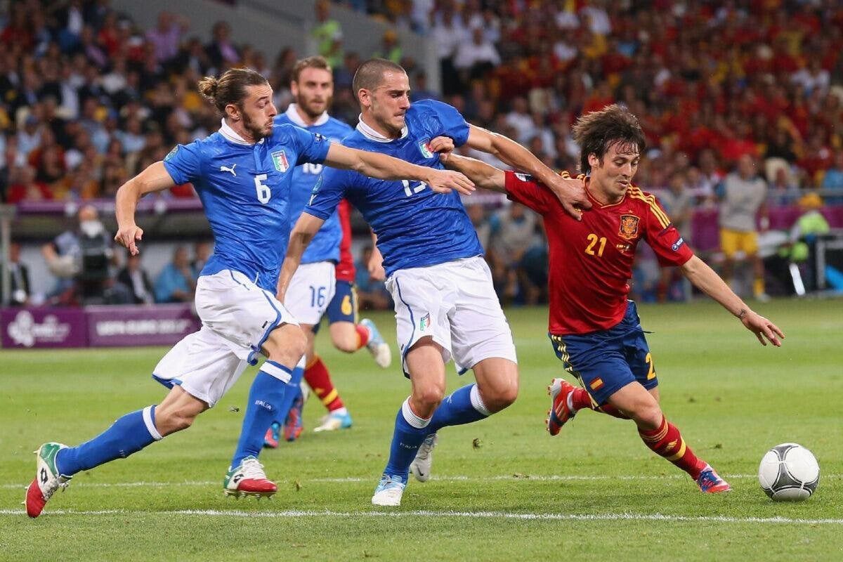 ĐT Tây Ban Nha thắng ĐT Italy 4 bàn không gỡ tại chung kết Euro 2012.