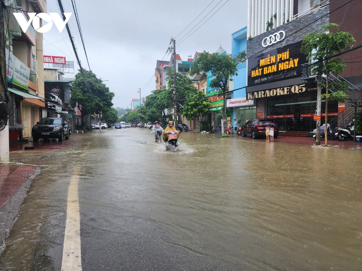 mua lon gay ngap ung cuc bo o Dien bien phu hinh anh 1