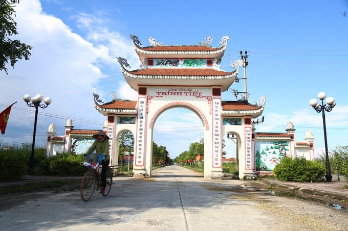 Cổng làng Trinh Tiết, huyện Mỹ Đức.
