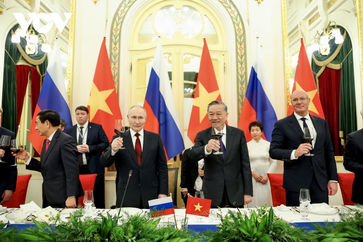 toan canh chuyen tham viet nam cua tong thong nga vladimir putin hinh anh 15