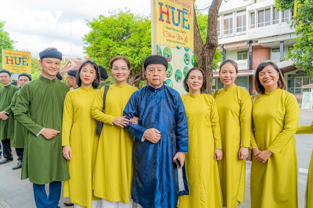 tổ chức tuần lễ Áo dài cộng đồng huế 2024 hình ảnh 6 to chuc tuan le Ao dai cong dong hue 2024 hinh anh 6