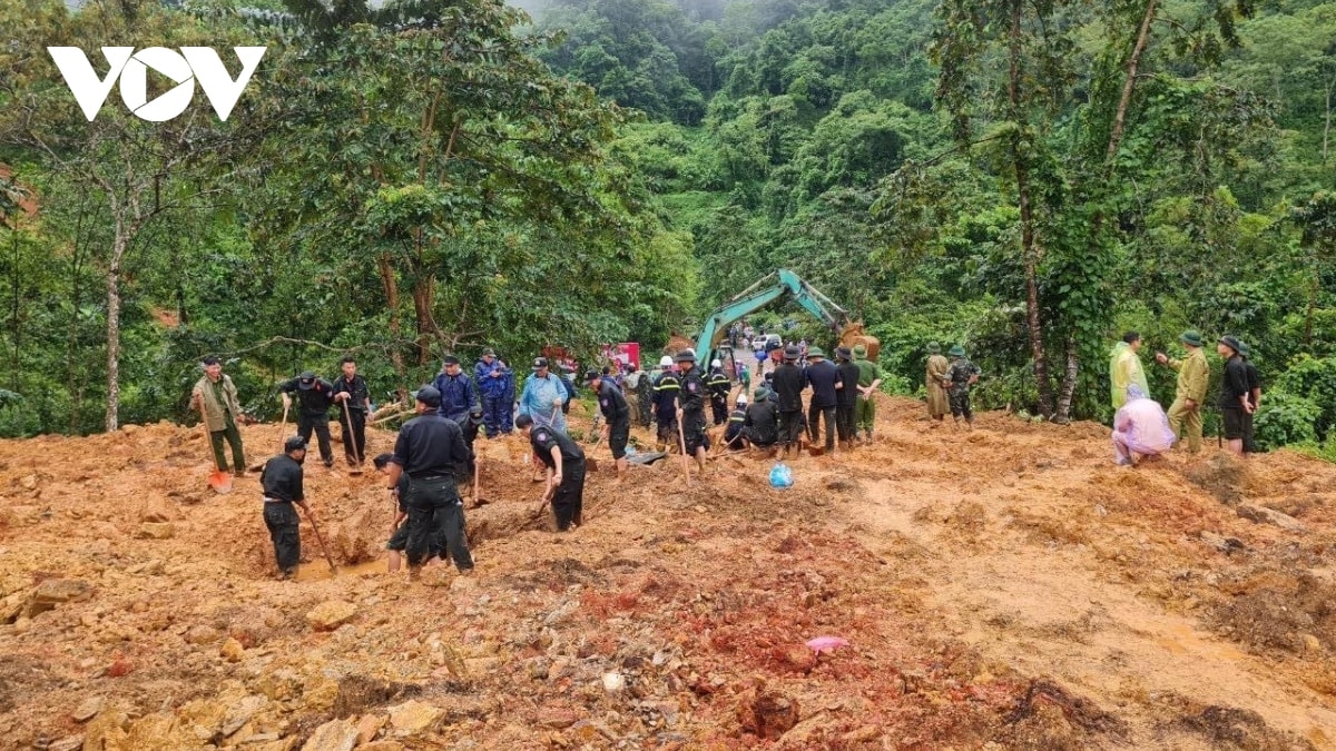 thu tuong yeu cau tap trung khac phuc su co sat lo dat tai ha giang hinh anh 1