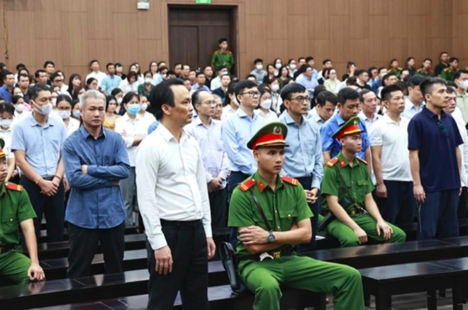 chi tiết mức án của 50 bị cáo trong vụ án flc hình ảnh 1 chi tiet muc an cua 50 bi cao trong vu an flc hinh anh 1