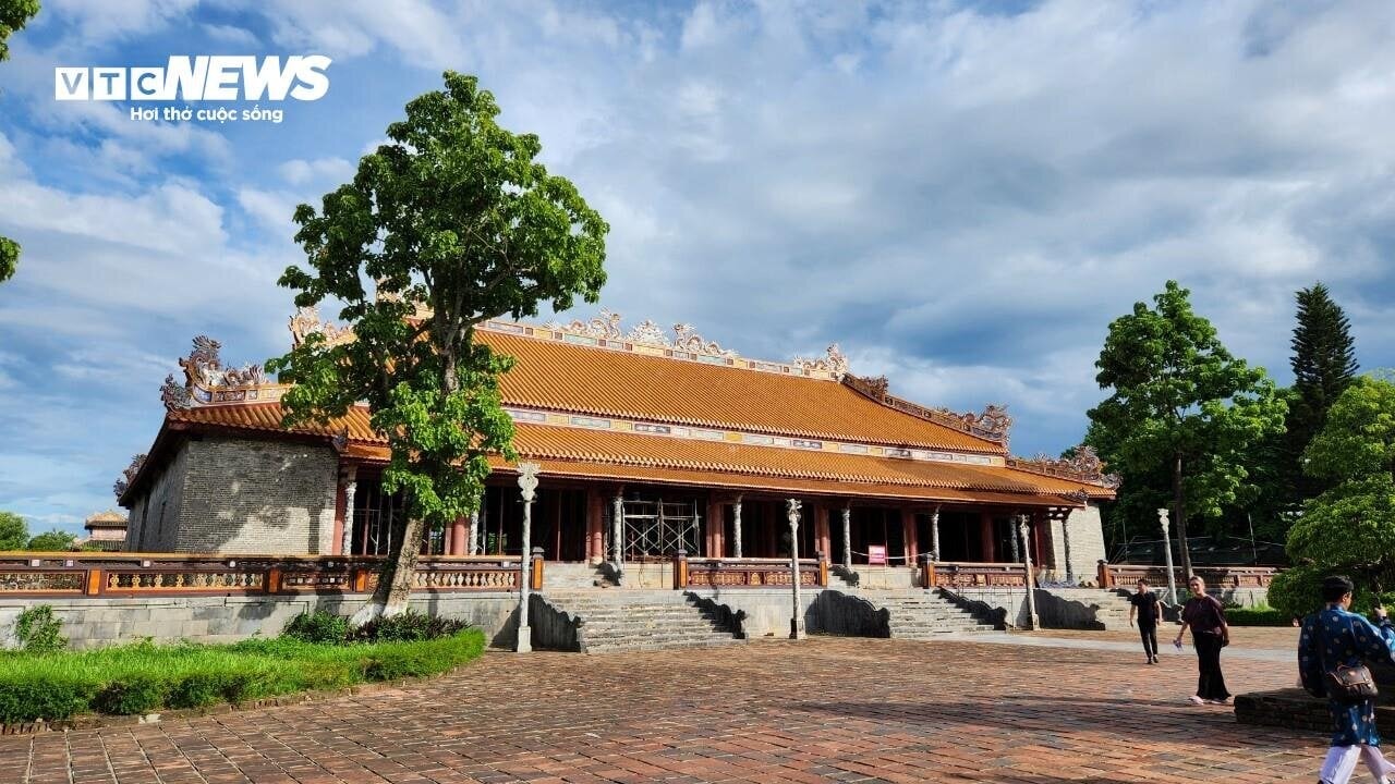 Cận cảnh cung điện nơi 13 vua triều Nguyễn đăng quang sau gần 3 năm trùng tu - 2