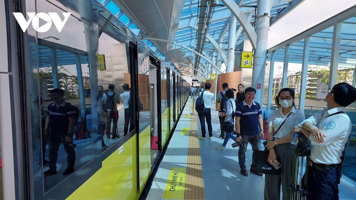 metro nhổn-ga hà nội 35.000 tỷ chính thức vận hành sau gần 15 năm xây dựng hình ảnh 3 metro nhon-ga ha noi 35.000 ty chinh thuc van hanh sau gan 15 nam xay dung hinh anh 3