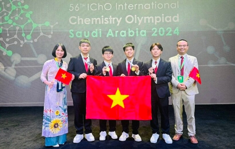 10X Bắc Giang hai lần giành huy chương Olympic quốc tế, ước mơ làm nhà khoa học - 1