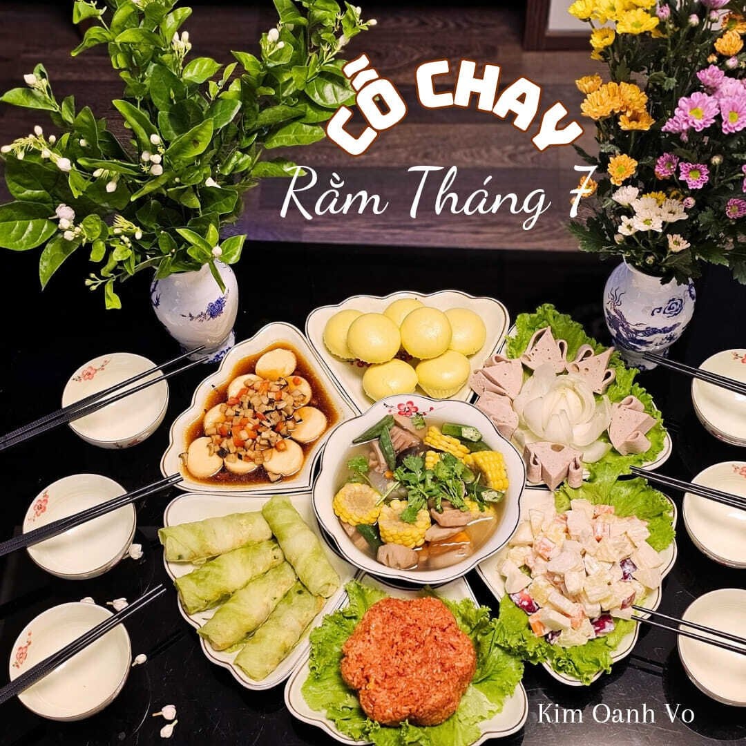 Mâm cỗ chay cúng rằm tháng 7. (Ảnh: Kim Oanh Vo)