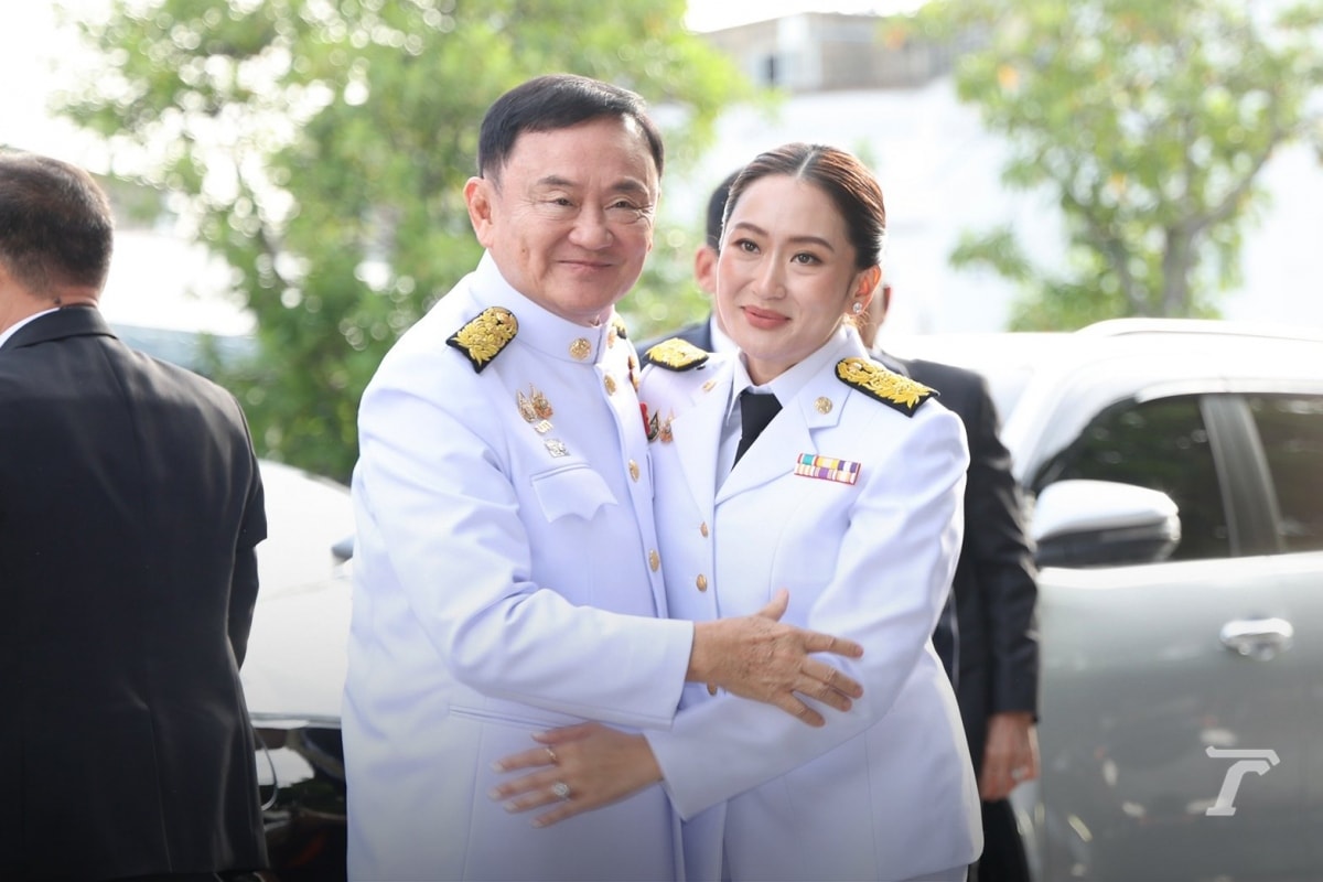 bà paetongtarn shinawatra tiếp nhận sắc phong thủ tướng thái lan hình ảnh 3 ba paetongtarn shinawatra tiep nhan sac phong thu tuong thai lan hinh anh 3