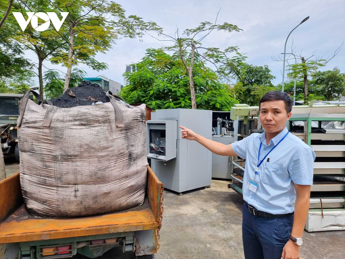 lang ty phu van mon o bac ninh chim trong khoi bui, o nhiem, vi sao kho xu ly hinh anh 4