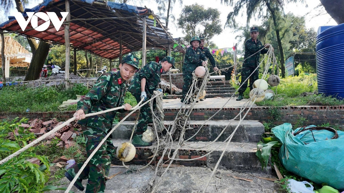 truc tiep sieu bao yagi se vao vinh bac bo nua dem nay, gio giat manh tai co to hinh anh 56