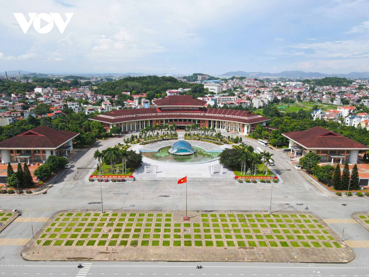 hoc sinh nghi hoc, hoan nhieu su kien quan trong, tap trung chong bao o bac ninh hinh anh 1