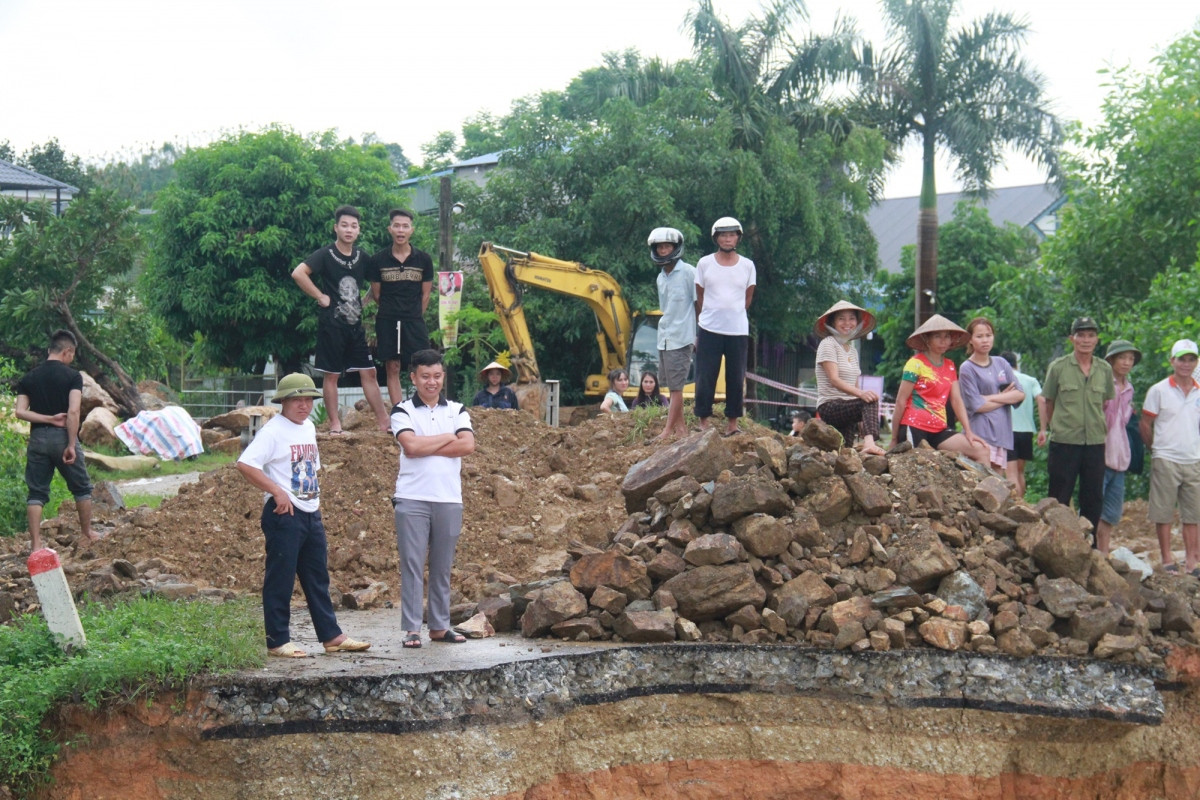 tuyen quang no luc khac phuc su co vo hon 10m de o huyen son duong hinh anh 2