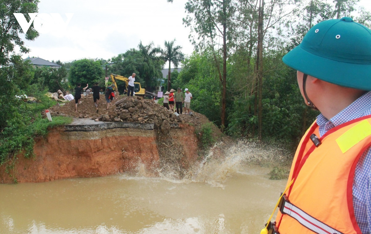 tuyen quang no luc khac phuc su co vo hon 10m de o huyen son duong hinh anh 3