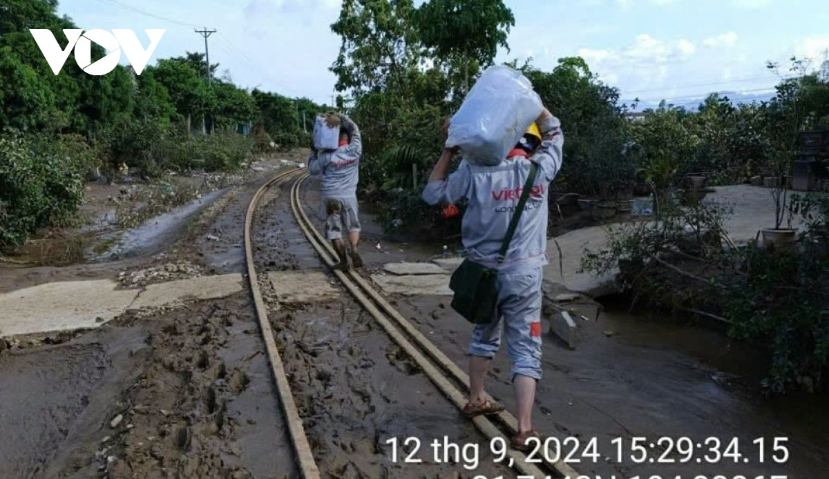 vi sao nhieu nguoi vung lu yen bai khong the ket noi dien thoai khi bao hinh anh 1