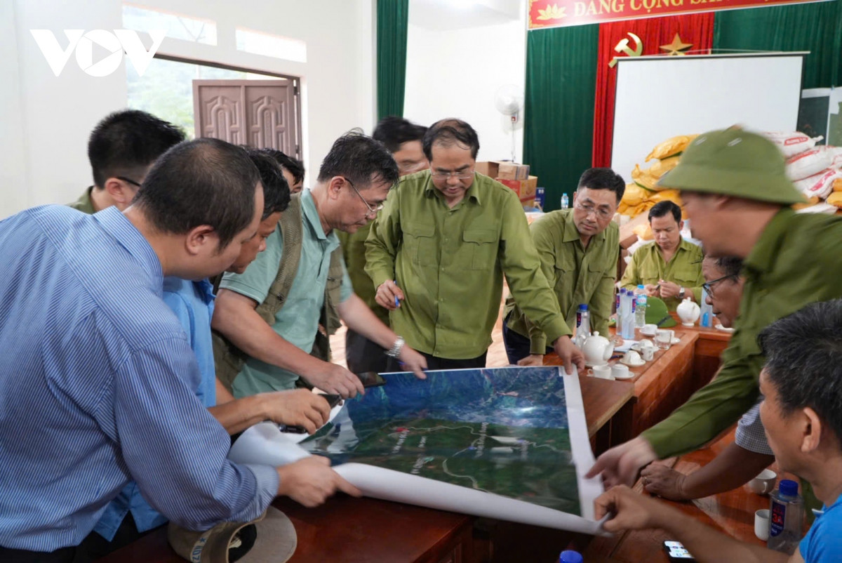 100 ba con lang nu dong tinh voi phuong an tai dinh cu hinh anh 1