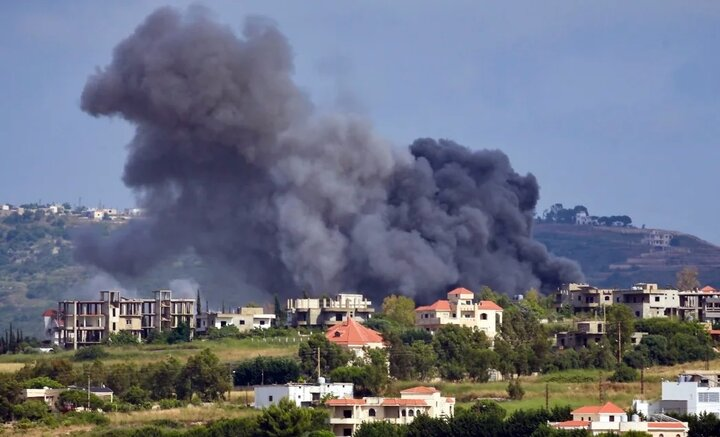 Khói lửa ở Lebanon trong một lần không kích trước đây của Israel. (Ảnh: Getty)