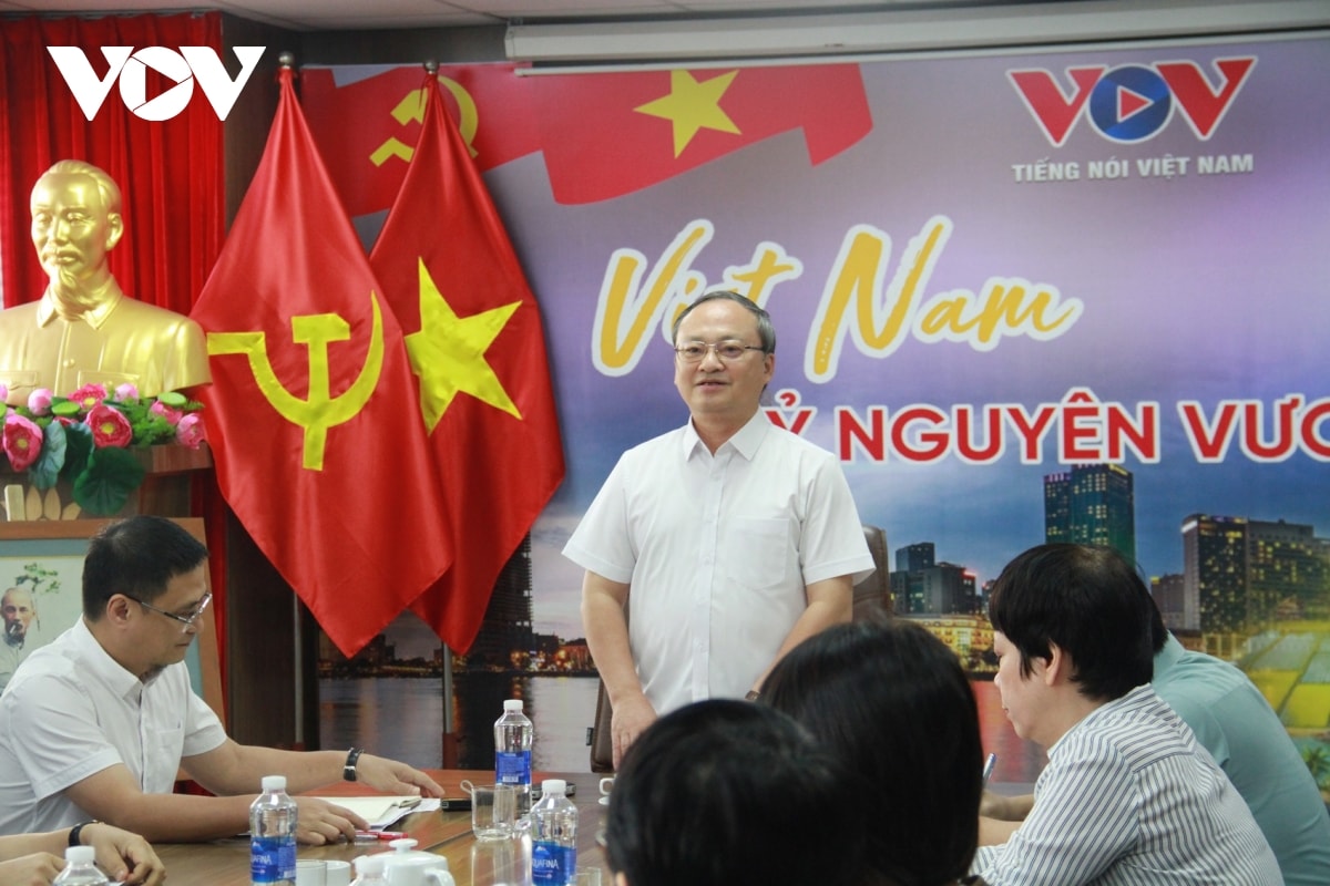 tong giam doc vov kiem tra cac don vi trien khai chuong trinh viet nam - ky nguyen vuon minh hinh anh 10