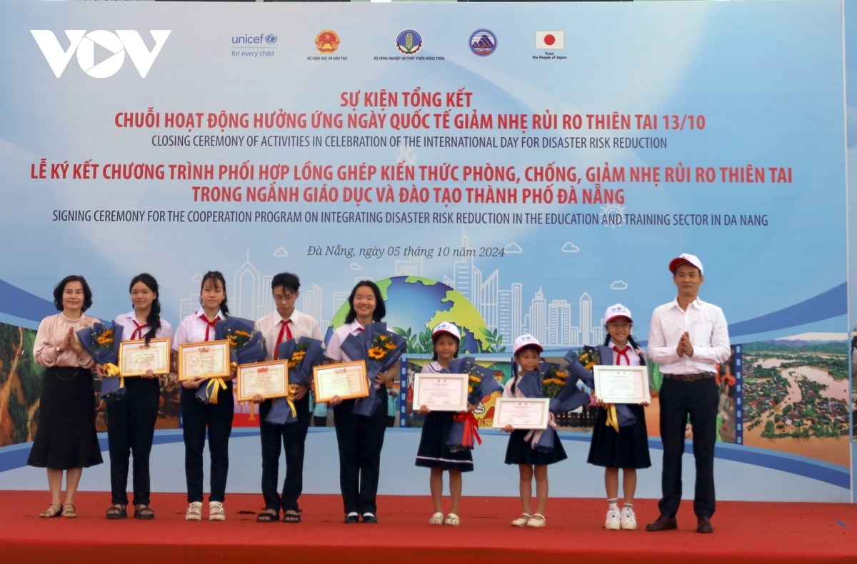trao quyền cho thế hệ trẻ vì một tương lai an toàn trước thiên tai hình ảnh 1 trao quyen cho the he tre vi mot tuong lai an toan truoc thien tai hinh anh 1