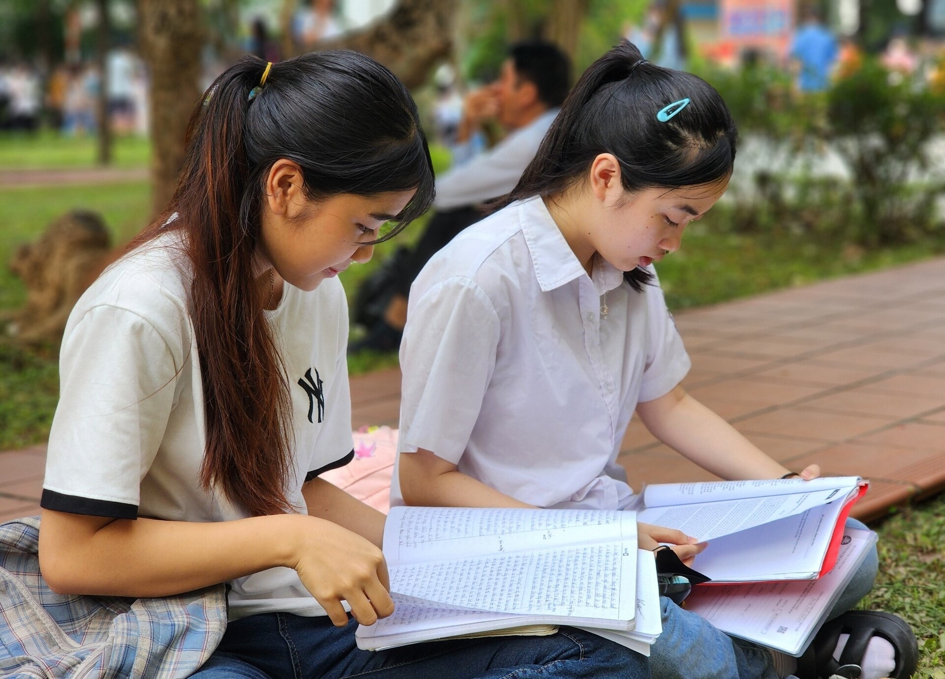 Bốc thăm môn thi thứ 3 vào lớp 10: 'Trò chơi may rủi, học sinh càng thêm áp lực' - 1