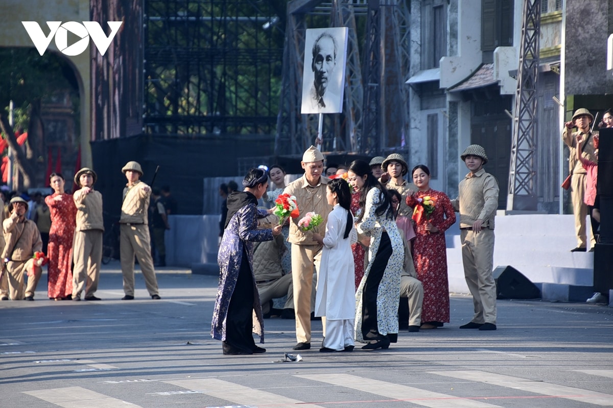 ha noi, 70 nam ngay tro ve hinh anh 5