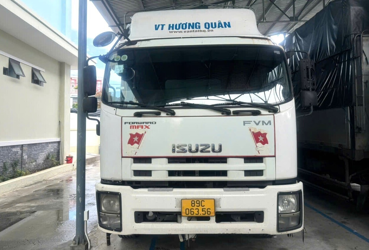 Chiếc xe tải bị tạm giữ